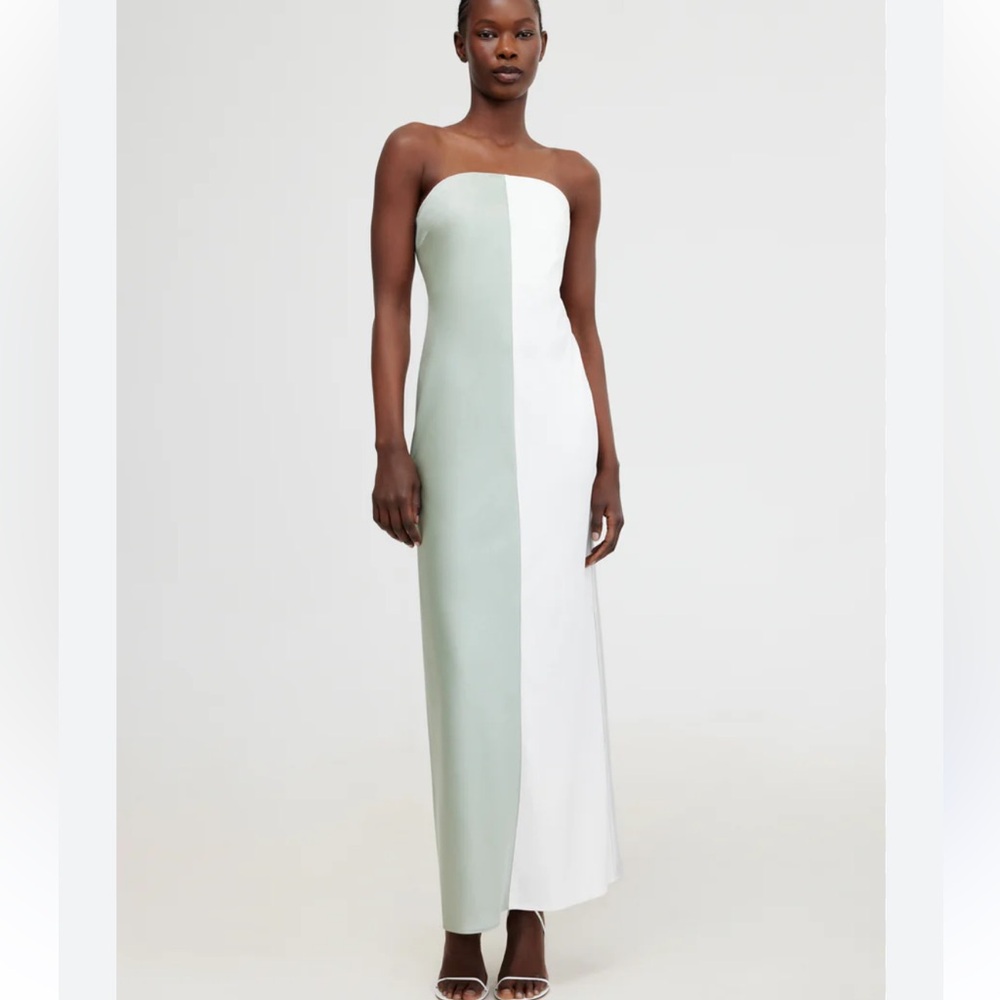 Elegant Two-Tone Strapless Dress